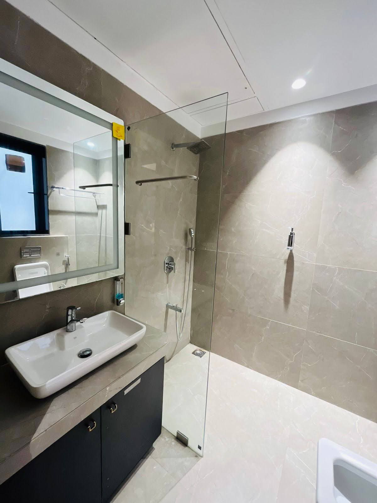 Bricrew Project Showcase